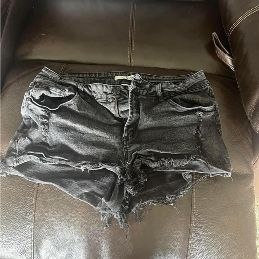 distressed shorts
